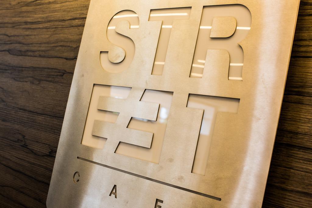 Street Hotel Comacchio Exterior foto